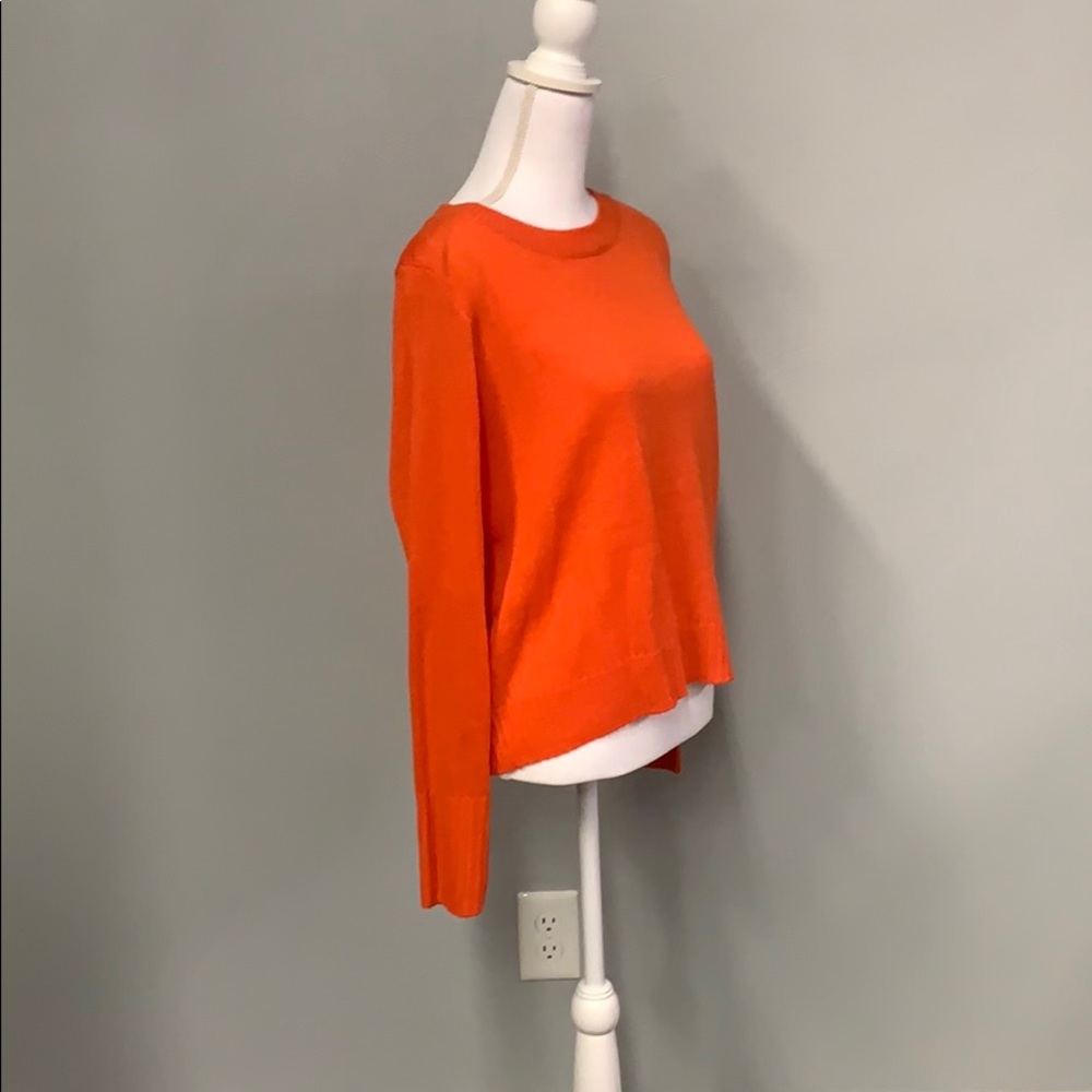 Sweater - Picture 4 of 5